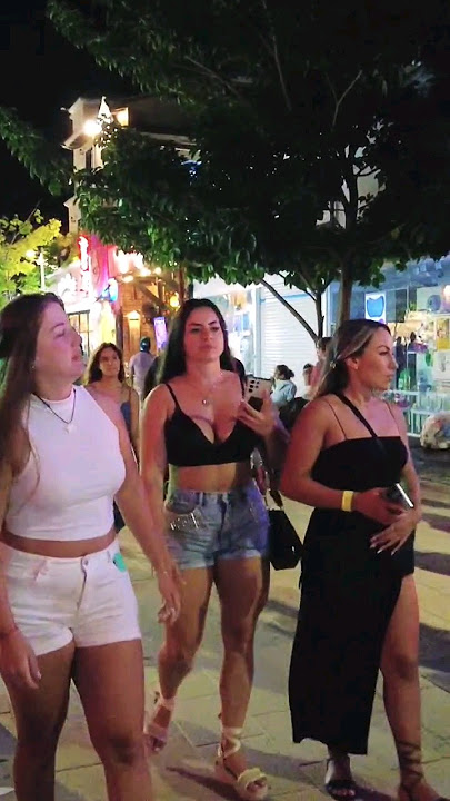 Ladies Nightlife: Epic! 💋💖