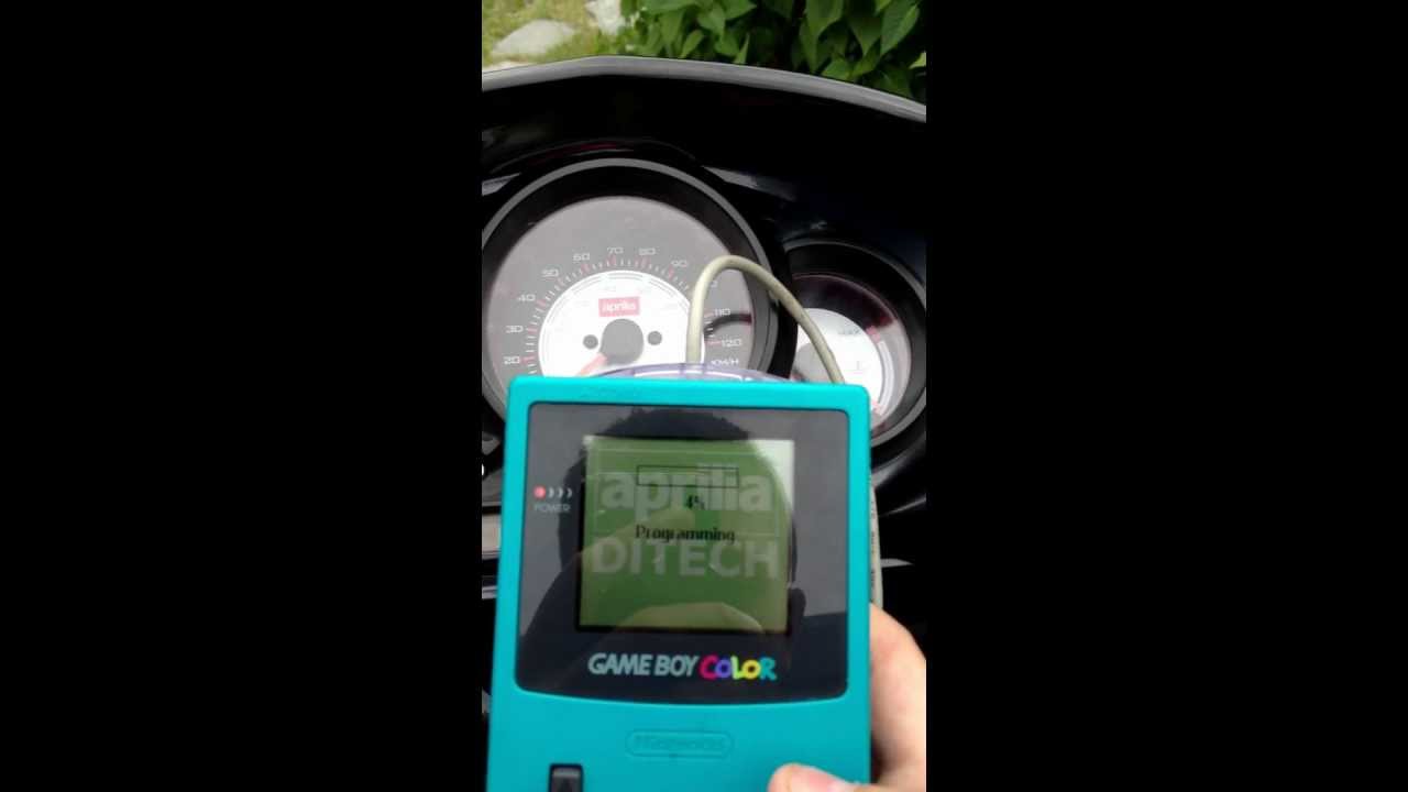 Aprilia SR 50 DiTech Gameboytrim / ECU Derestriction - YouTube