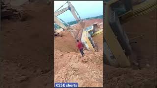 Excavator Rescue Gone Wrong 😑