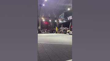 Pha dunk rổ 10 điểm nhưng chỉ về nhì của William Vedder