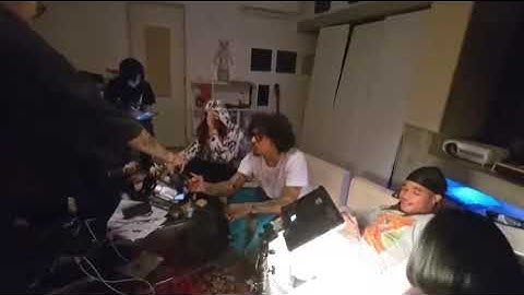 SoFaygo previews 2 new snippets in Japan with Plaqueboymax