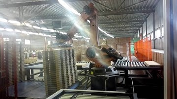 Multi box pallet assembly