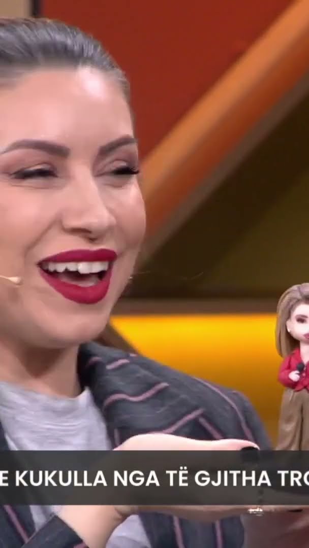 E ftuara lë pa fjalë moderatorët. Ja surpriza që ju bëri