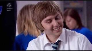 Inbetweeners reaction to two girls one cup