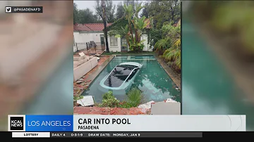 Tesla crashes into pool in Pasadena