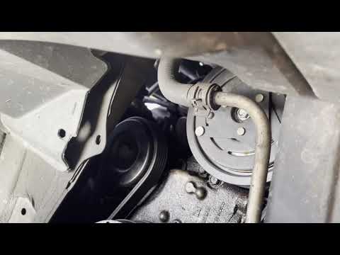 Video: 2009 Nissan Altima üçün alternator nə qədərdir?