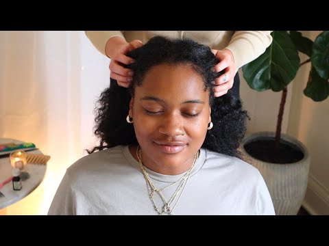 ASMR extreme relaxation - curly natural hair play on Jazlyn (whisper)