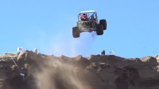 Extreme Jeep Jump and Crash!