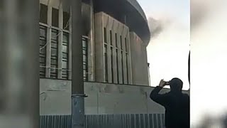 В Москве горит спорткомплекс Олимпийский