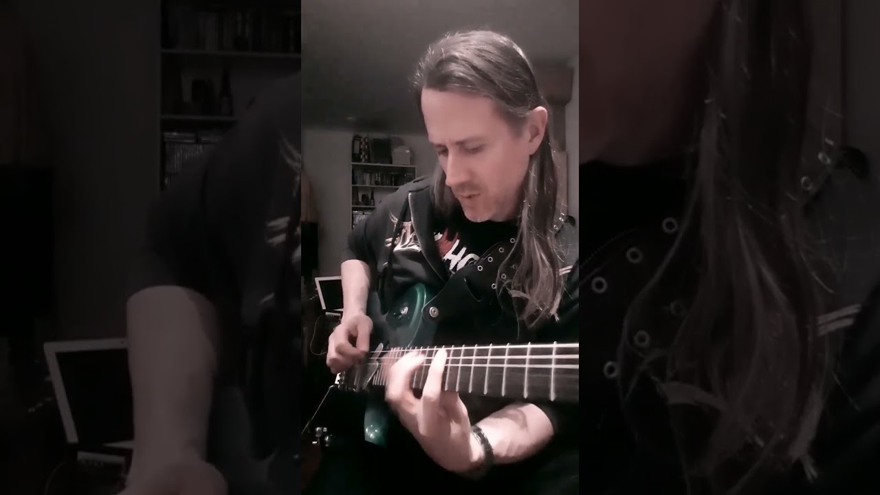 Adrian Weiss // Legato Lick on 6 Strings in Myxolydian Position