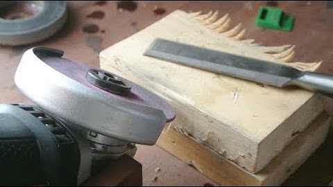 Angle grinder hack 4 (How to Sharpen a Chisel)