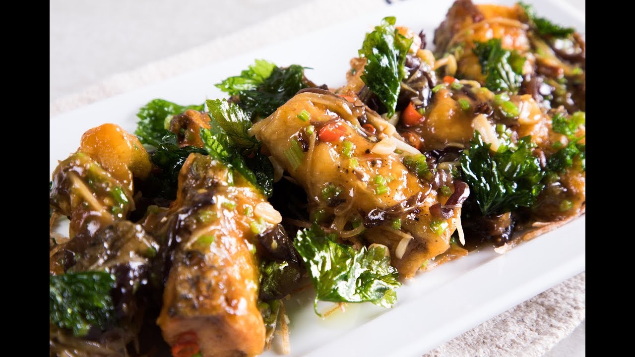 ปลาผัดขึ้นฉ่าย StirFried Sea Bass with Chinese Celery พลพรรคนักปรุง