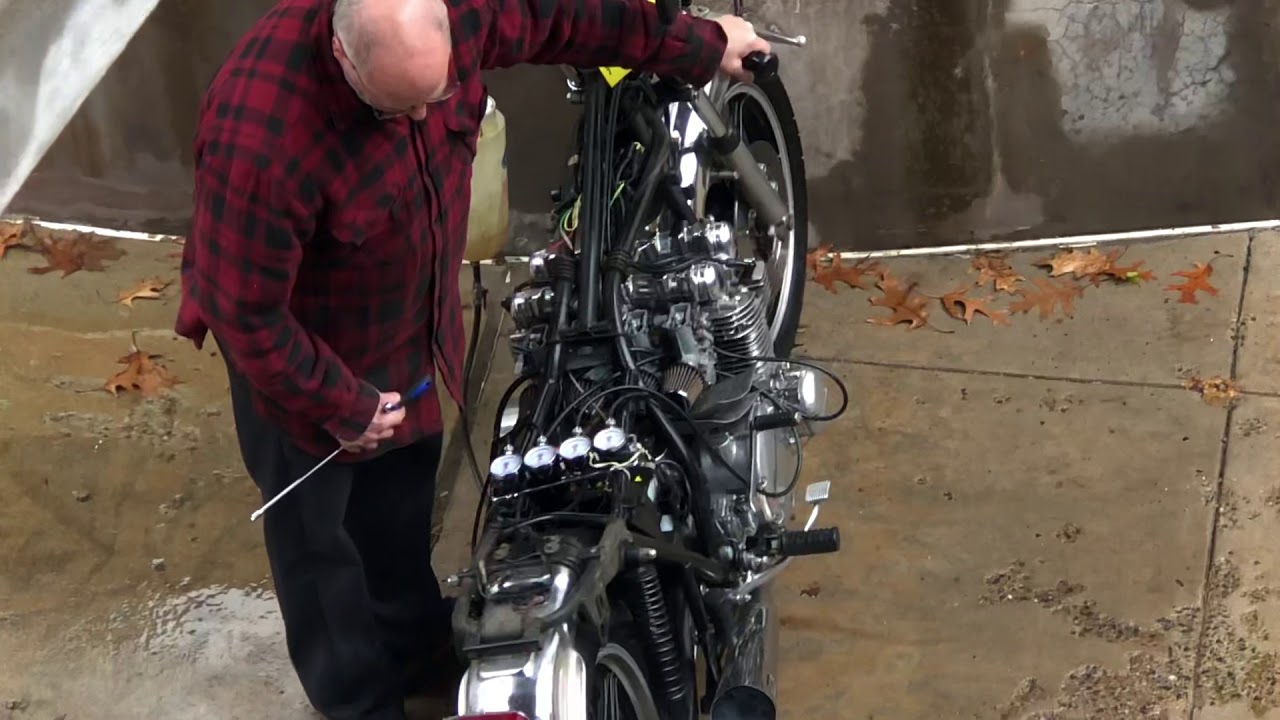 new england motorcycle museum in rockville ct Mark tuning the ‘76 KZ900