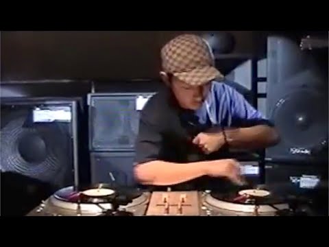 DJ Kentaro — 2002 Vestax Kanto Showcase - YouTube