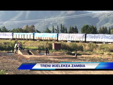 TRENI YA MIZIGO KATIKA ENEO LA ITUTA JIJINI MBEYA IKIELEKEA ZAMBIA