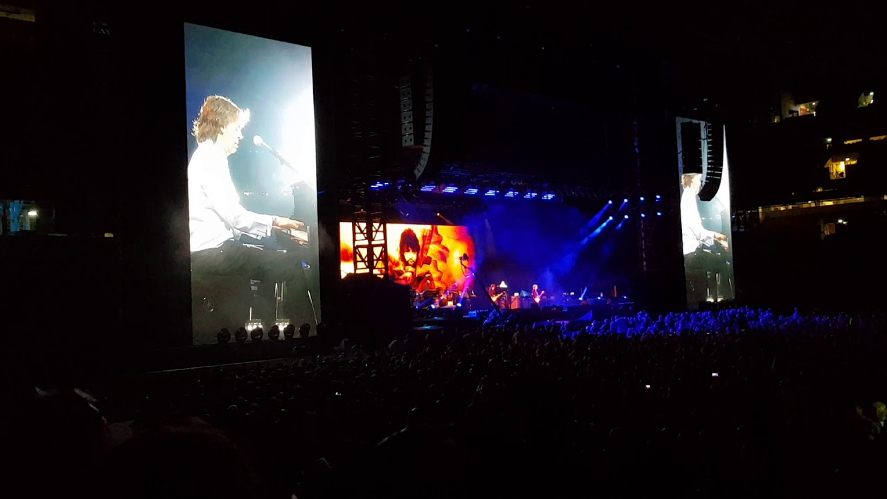 Paul McCartney MAYBE I'M AMAZED Live Suncorp Stadium Brisbane 091217
