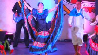 LA PIRAGUA GRUPO MARIA CANDELA COLOMBIA