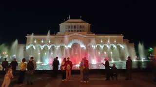 Поющий фонтан в г. Ереван