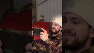 Juan Guarnizo talks about AURONPLAY's stream and also talks about the upcoming stream with Marta ...