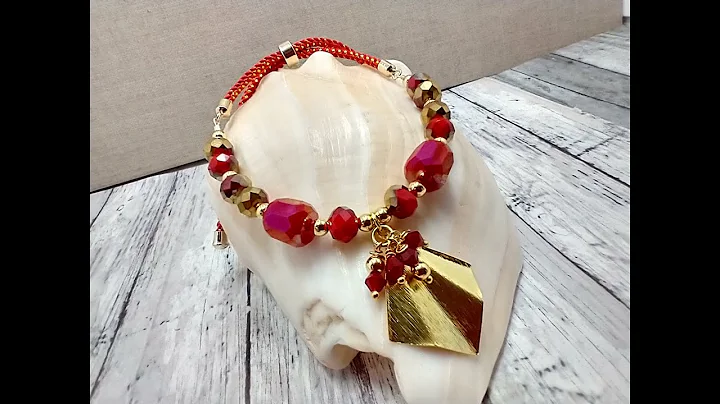Adjustable Sliding Bracelet Made With Bargain Bead...