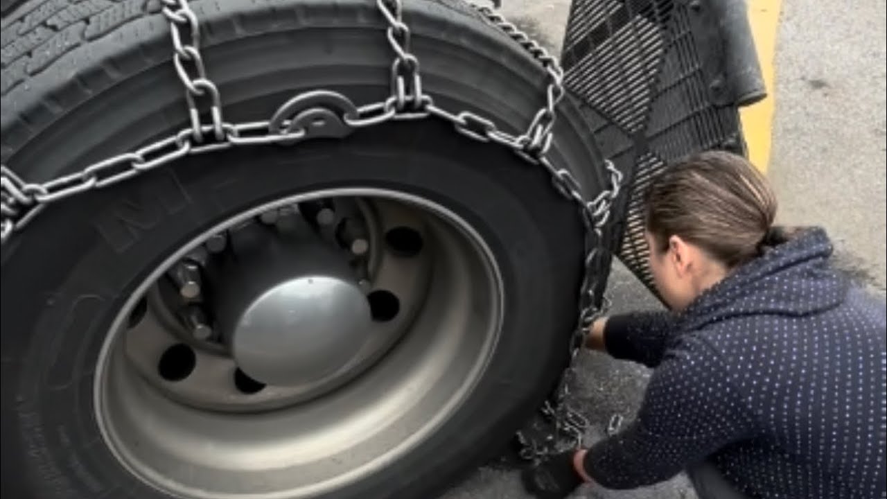 COMO COLOCAR CORRENTE PARA NEVE EM CAMINHÕES| CAMINHONEIROS(AS) | VIAJANDO PELOS ESTADOS UNIDOS 🇺🇸