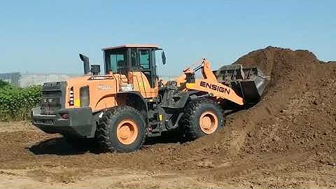 ENSIGN YX656 series wheel loader has excellent performance for heavy works.