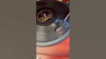 The Gypsy 🎶  #vintage #vinyl #musiclover #music #vitrola #78rpm #oldtimes #randomfinds