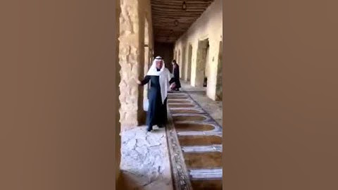 مقطع قران قصير تلاوة خاشعة بصوت الشيخ محمد السبيل رحمه الله تعالى أمام الحرم المكي الشريف