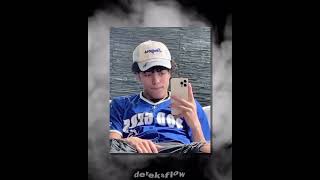 Famous i’m so proud of you@derektrndz 1 mill on instagram all you guys Net Worth