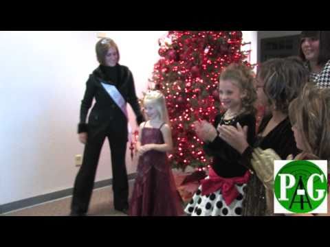 2010 Snow Queen and Court