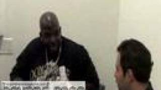 Kevin Brown from NBC's 30 Rock gets scolded by Tracy Morgan