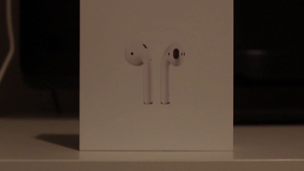 How to charge airpods - YouTube