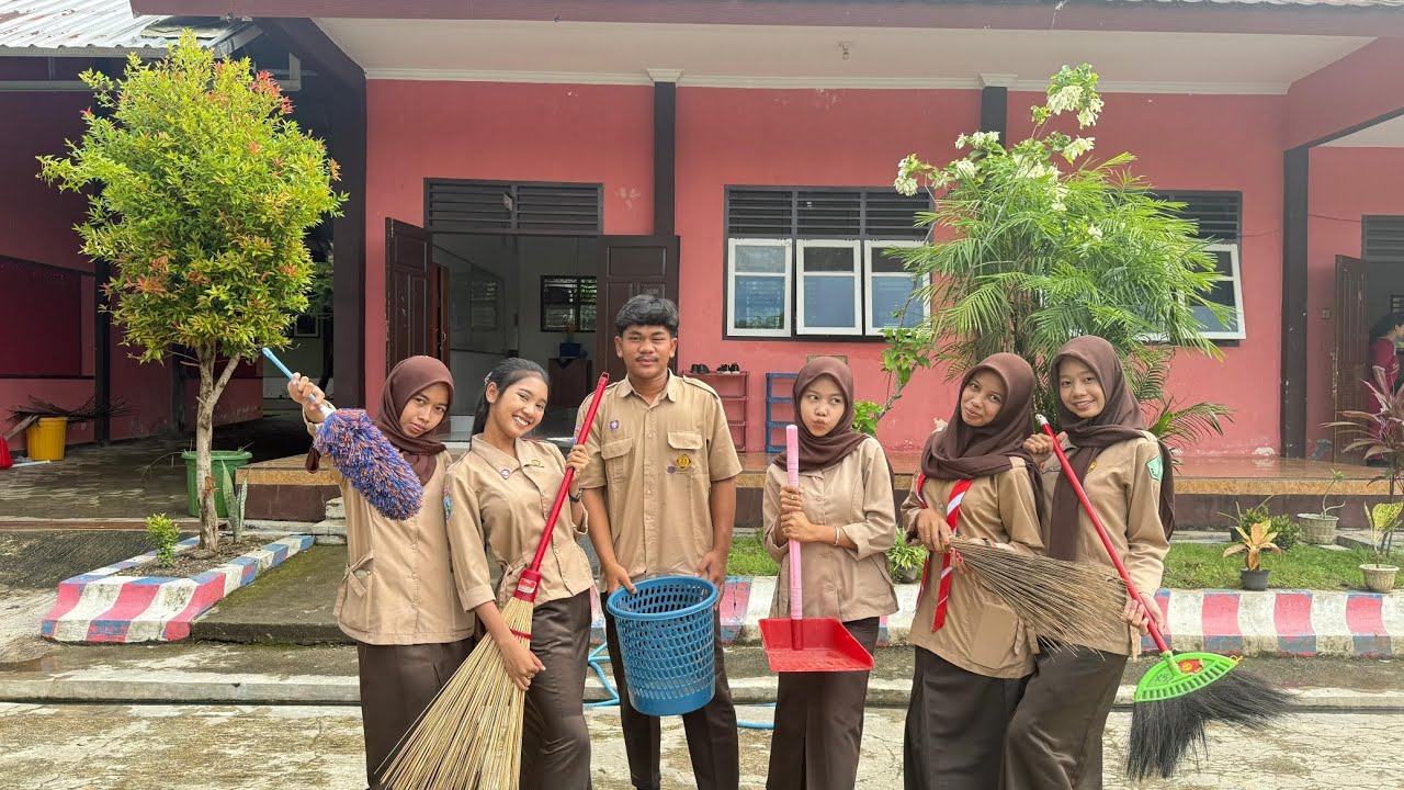 Ujian Praktek PPKN kelompok 5 