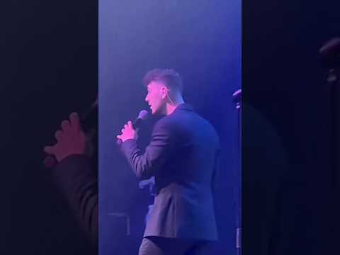 من أداء اغنيه بفديكي حفلة الشامي اكسبلور