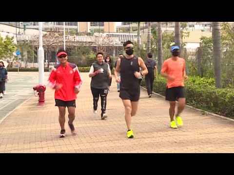 陳山聰與長跑好手同跑不忘向高手偷師