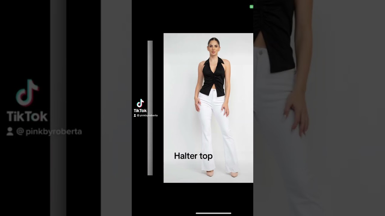 Black halter top 😍🔥 