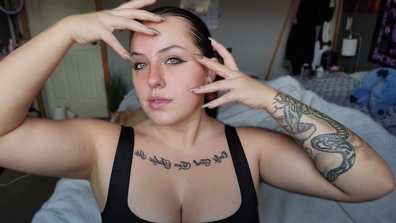 ASMR- Scalp, Chest & Face Tapping W/ Some Skin Scratching!