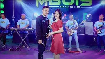 Duet | Keranda Cinta - Laila Ayu Ft  M Halili Versi Karaoke Tanpa Vokal