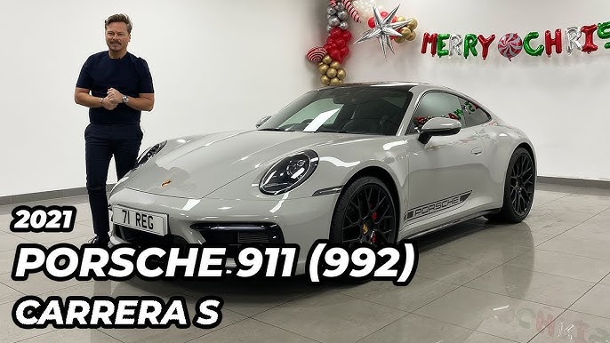 Bâche design spéciale adaptée à Porsche 911 (992) Turbo 2020