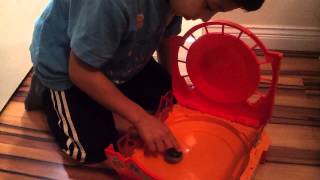 Beyblade cool trick!!! Bonbon