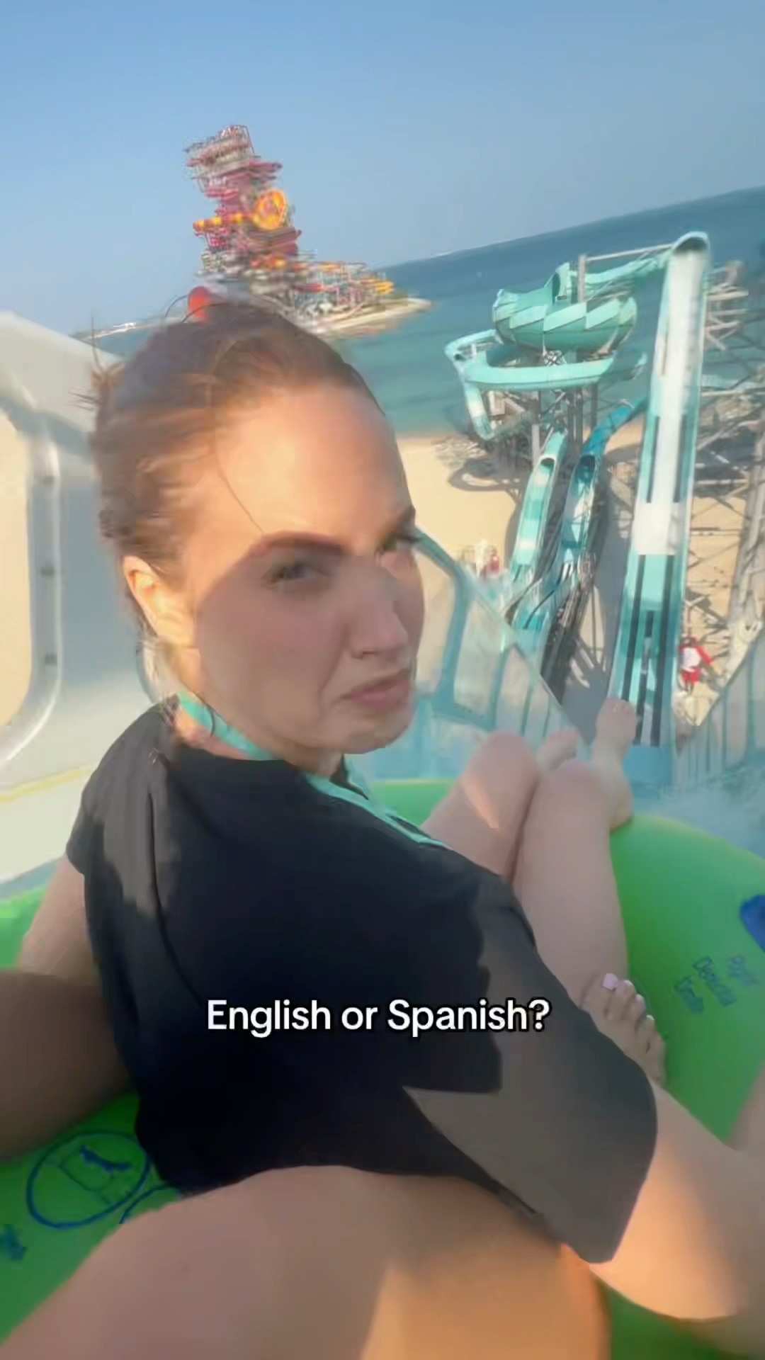 English or Spanish? My neck is now forever messed up ??