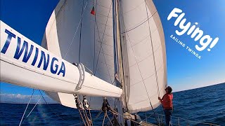 Flying Wing on Wing. Best Sail Ever! Arriving in PORTUGAL. SAILING TWINGA EP 27