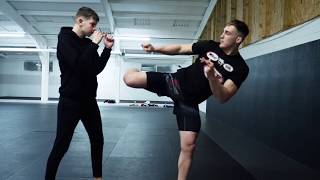 How To Do A Question Mark Kick Modestas Bukauskas