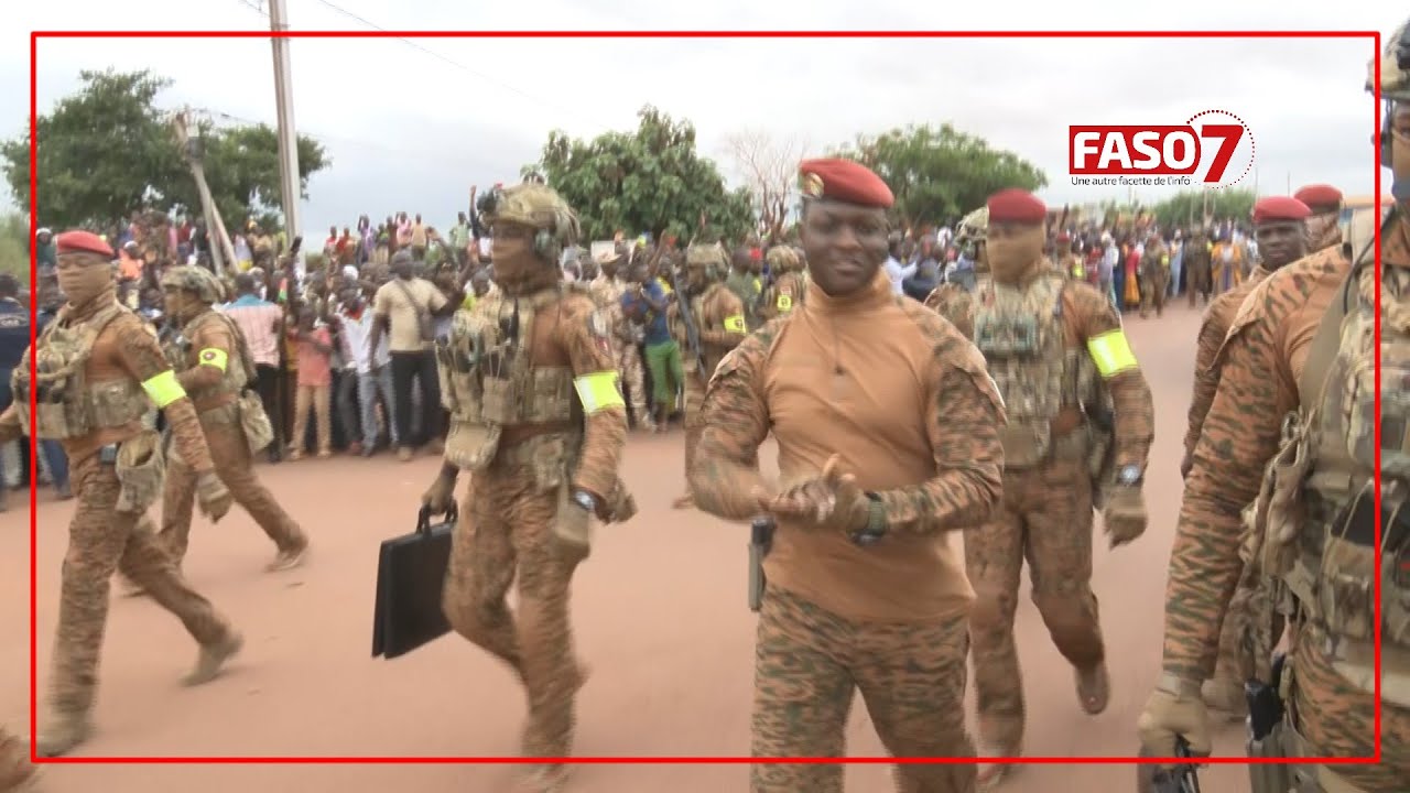 AES: Ɔman Panin Captain Ibrahim Traoré, Receives A Warm Welcome In Ouahigouya, Burkina Faso 🇧🇫