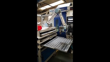CNC robotindus Universal Robot