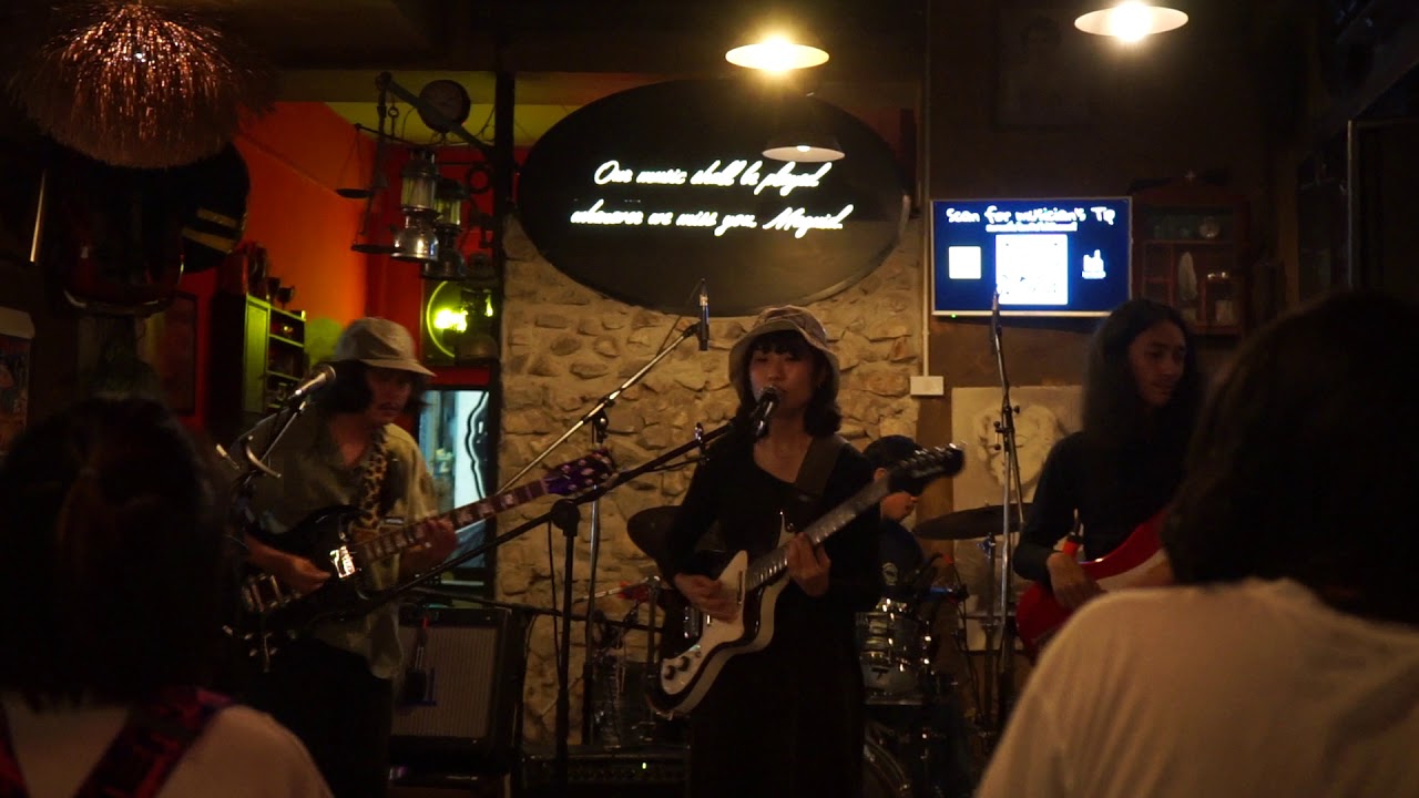 Yonlapa live in Maquid bar huahin