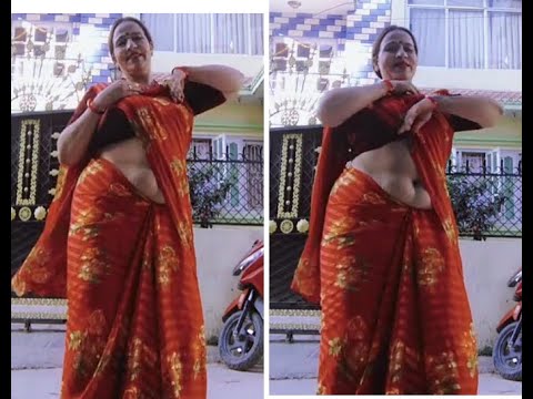 Deep navel mature Nepali Aunty Erotic dance video