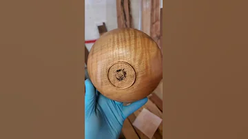 Curly Pyinma Bowl With A Matte Finish Boiled Linseed Oil 