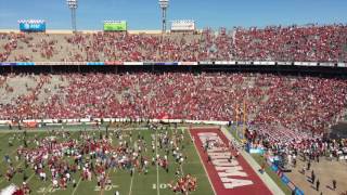 Baker Mayfield plants flag after OU-Texas win