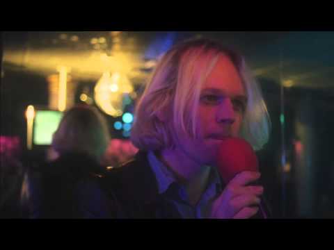 Connan Mockasin - Do I Make You Feel Shy? (Official Video)